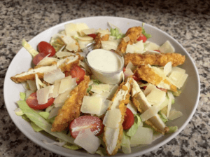 Salade césar sur place